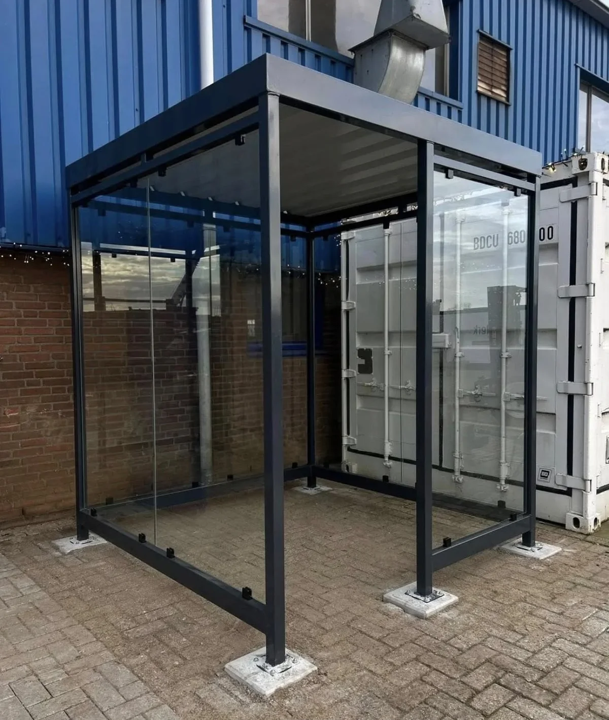 NEXA CUBE Sigara İçme Alanı